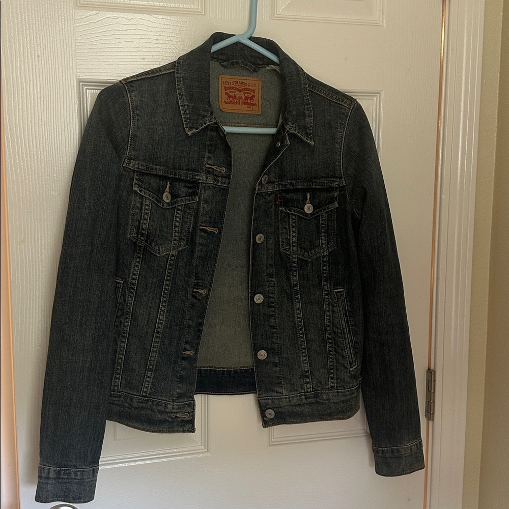 Levi’s original trucker denim jacket sz S and m